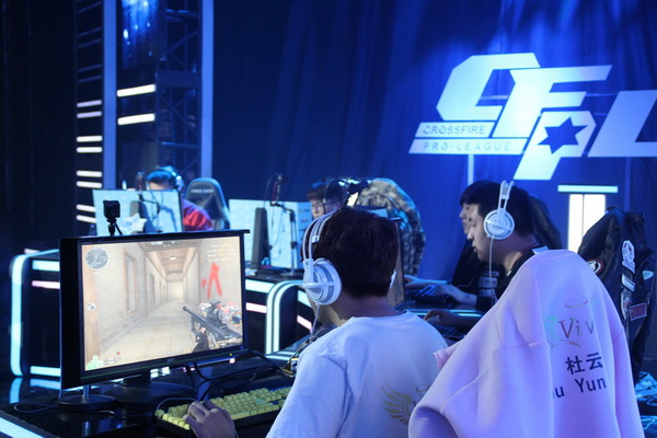 秀权与巨额 秀权与巨额