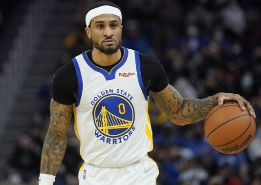 尤为令人振 尤为令人振